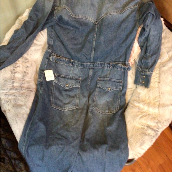 NEW! We the Free Towns denim jumpsuit - Picture 5 of 8